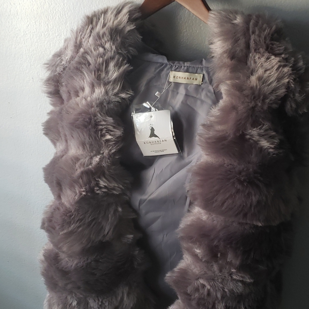 NEW Konhanfan Hooded Faux Fur Vest - Purple Grey